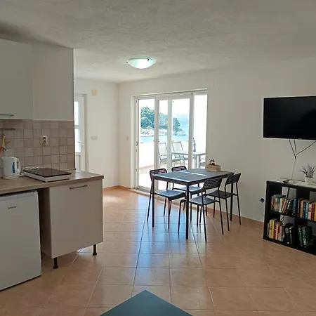 Vanda Seafront Superior Appartement *