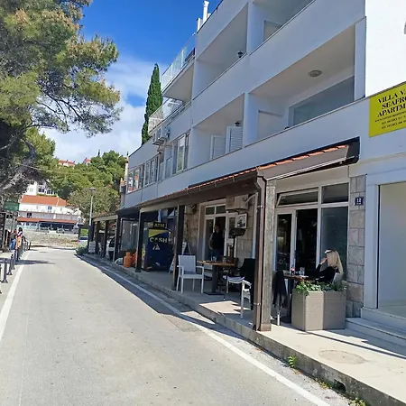 Vanda Seafront Superior קאבטאט